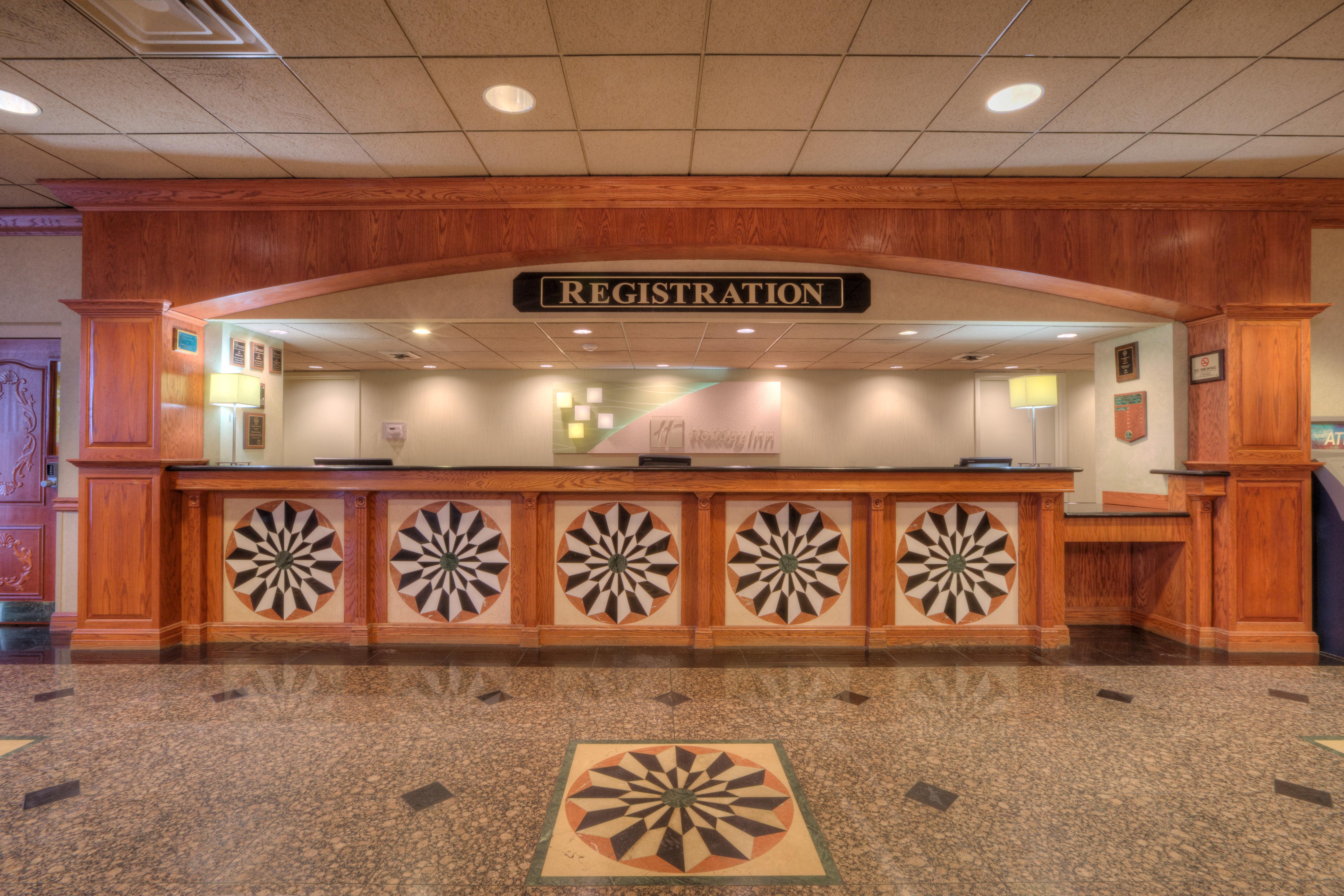 Wyndham Garden Southgate Hotel Екстериор снимка