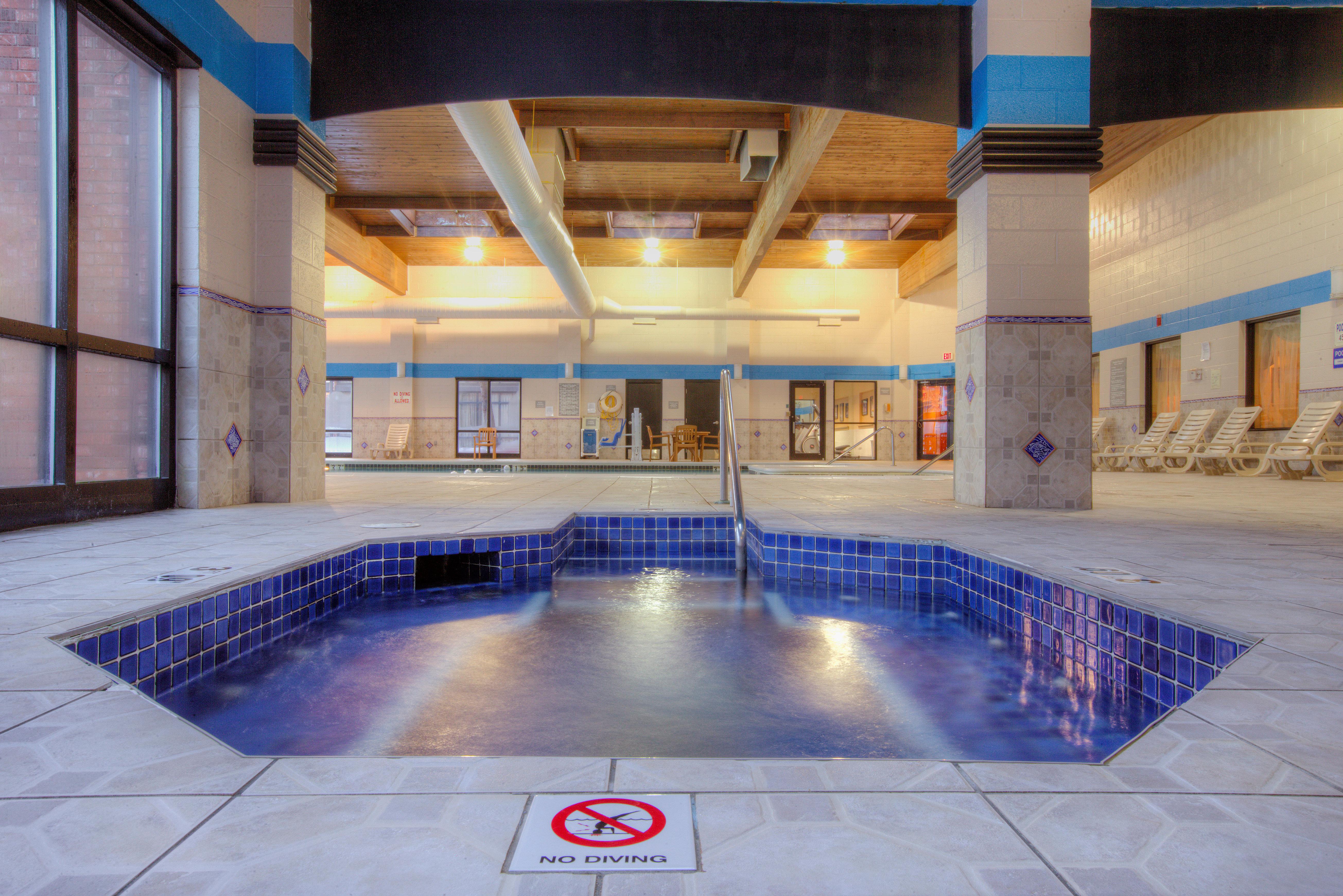 Wyndham Garden Southgate Hotel Екстериор снимка